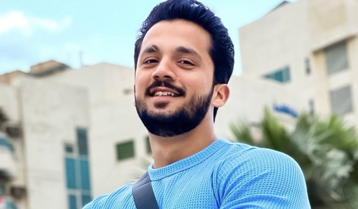 YouTuber Rajab Butt ke Ghar Firing